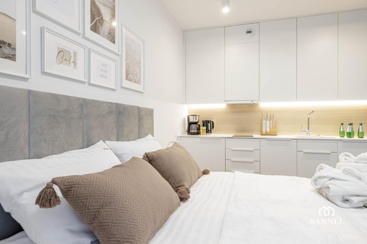 Apartament Baltic Dune Z Dostepem Do Basenow,Jacuzzi,Strefy Saun - Pinea Apartments Pobierowo-Sannel Apartments For Rent 外观 照片